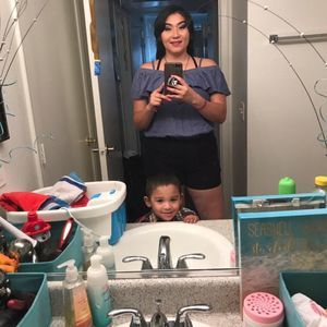 Meet your Posher, Idalia